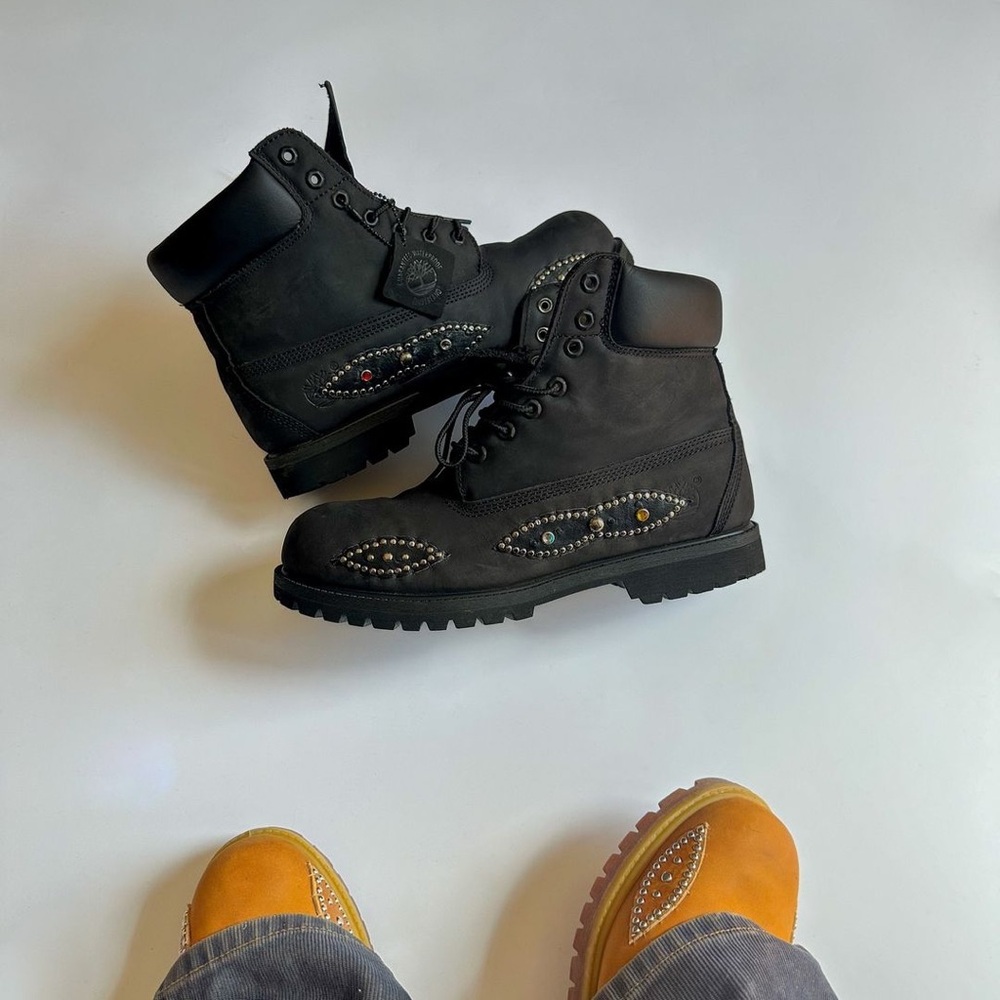 MOTÖRHEAD TIMBS (wheat edition)black. Timberland size 10 and 11 available